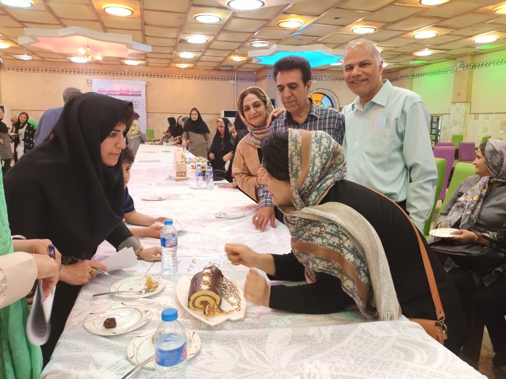 مسابقات شیرینی پزی 1