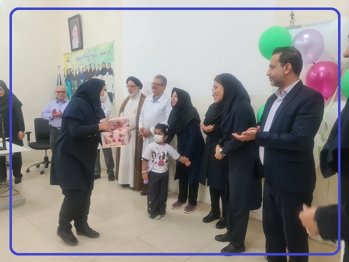 روز ماما1402 18