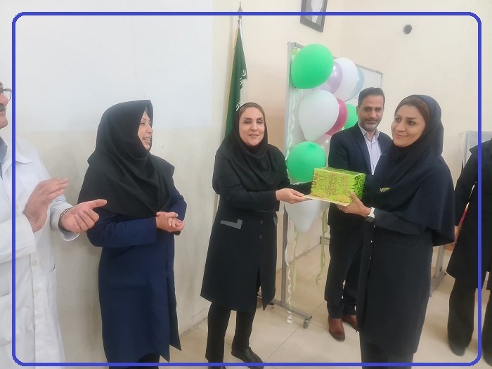 روز ماما1402 25