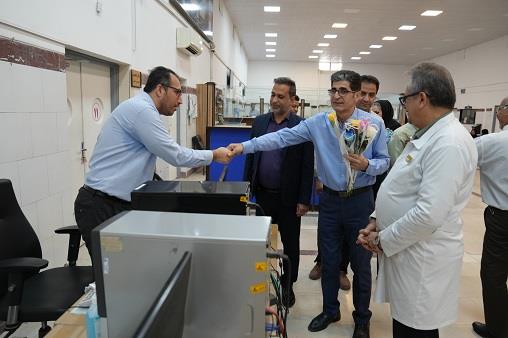 روز کارمند 1404 12