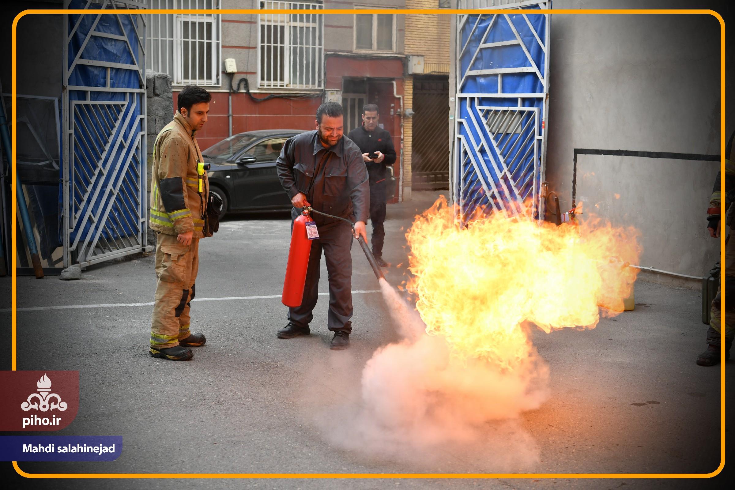 دوره آتش نشانی 11