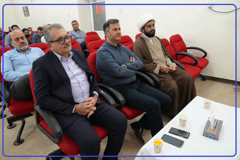 روز کارمند 1405 12