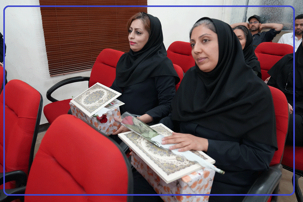 روز کارمند 1405 2