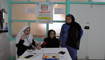 گزارش تصویری/ شرکت فعال کارکنان بهداشت ودرمان صنعت نفت آبادان در  طرح ملی پایش فشارخون